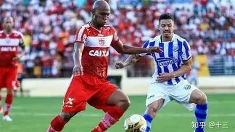 《曼联赛季展望：本-福斯特直言不讳，预测英超排名或止步第八巅峰》